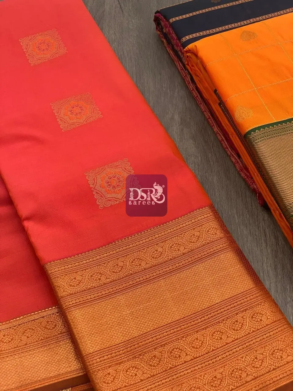 Vairaooshi Body Butta Sarees