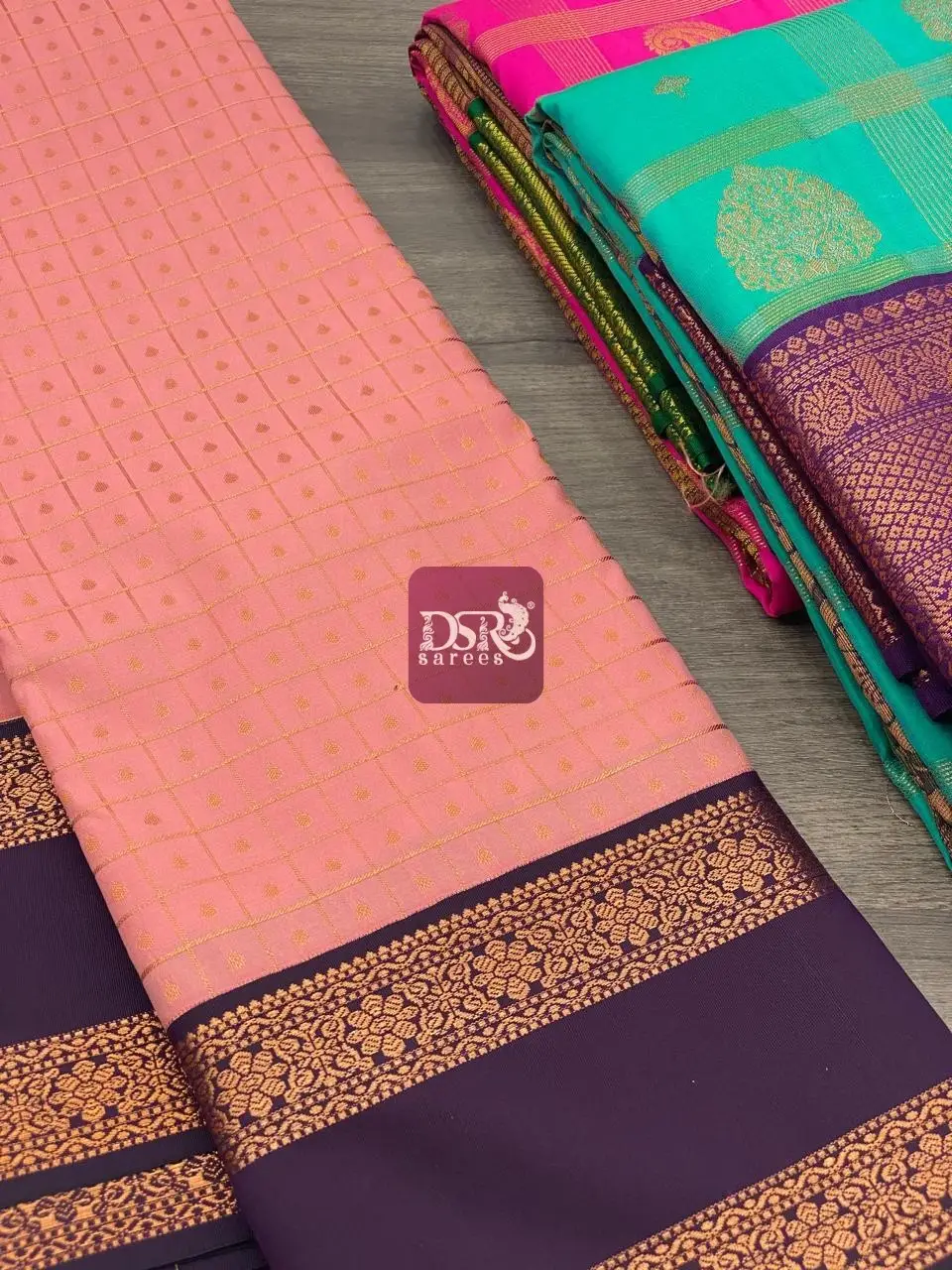 Vairaooshi Korvai Border Saree