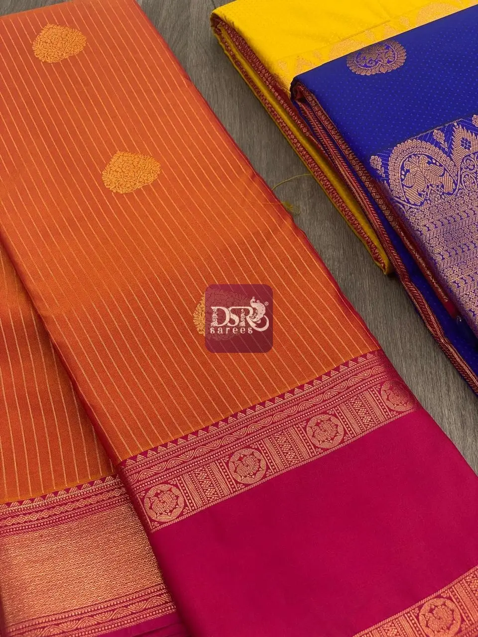 Vairaooshi Body Butta Sarees