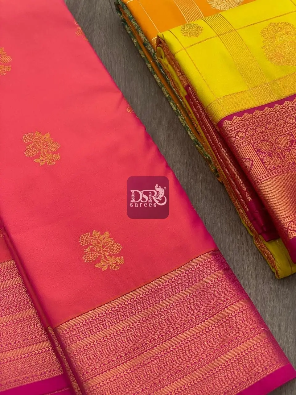 Vairaooshi Body Butta Sarees