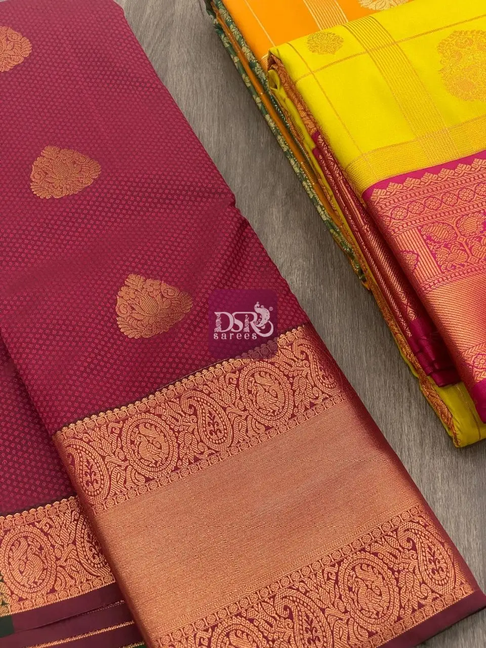 Vairaooshi Body Butta Sarees